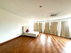 Second Avenue (D10), Detached #563475641